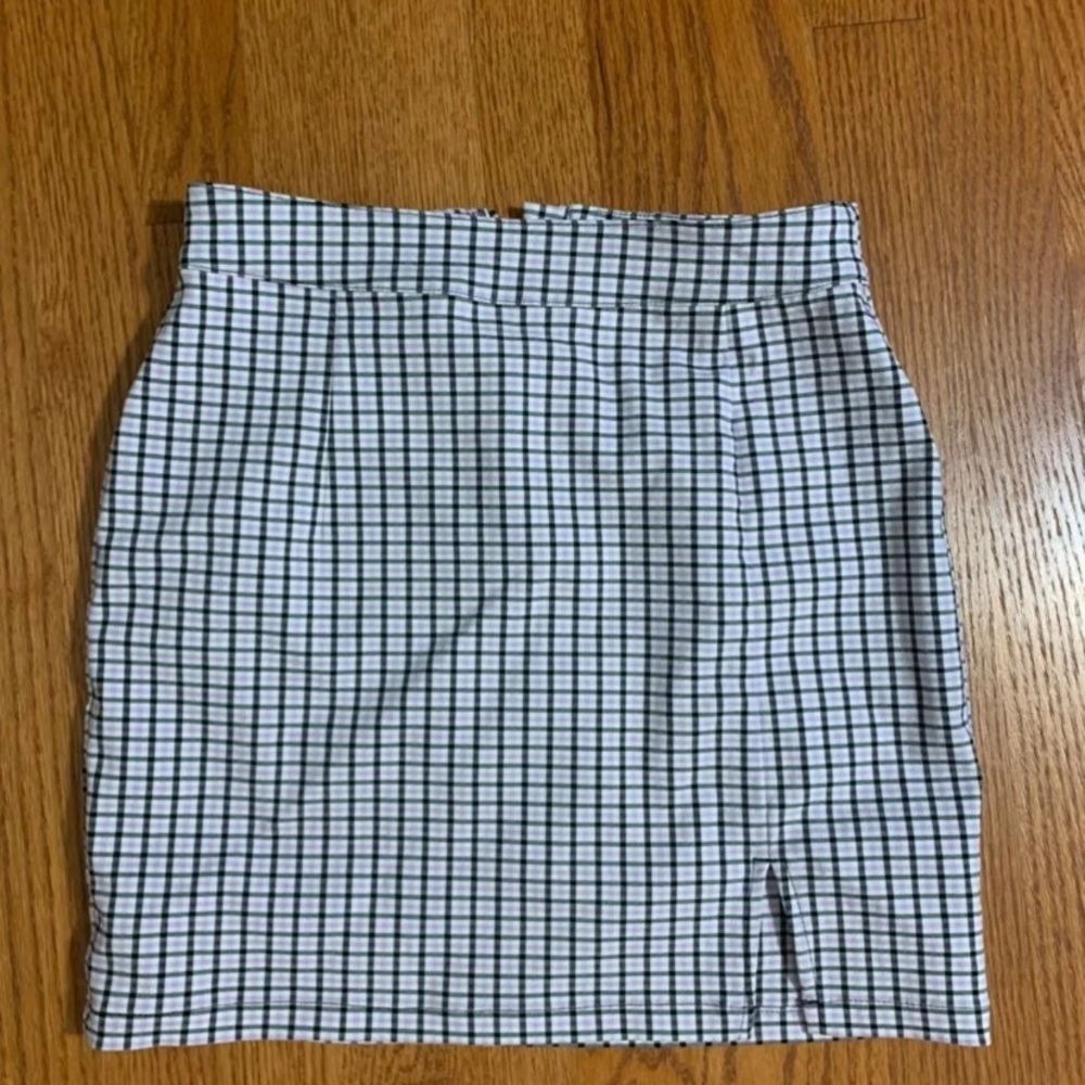 plaid garage skirt